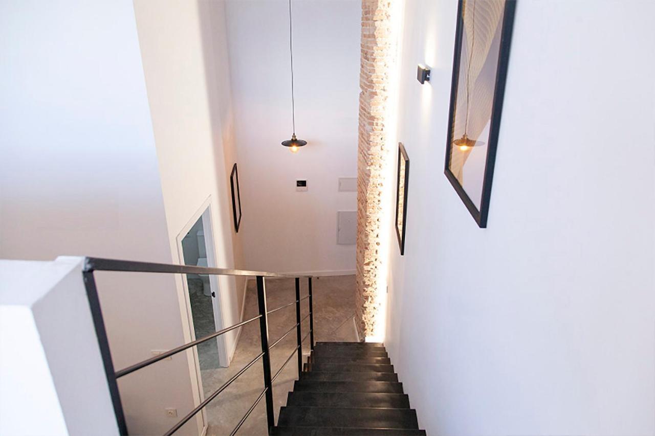 Apartamentos Bocairenthomes, En Pleno Centro De Bocairent, Con Pequena Piscina Y Parking Privado Exterior foto