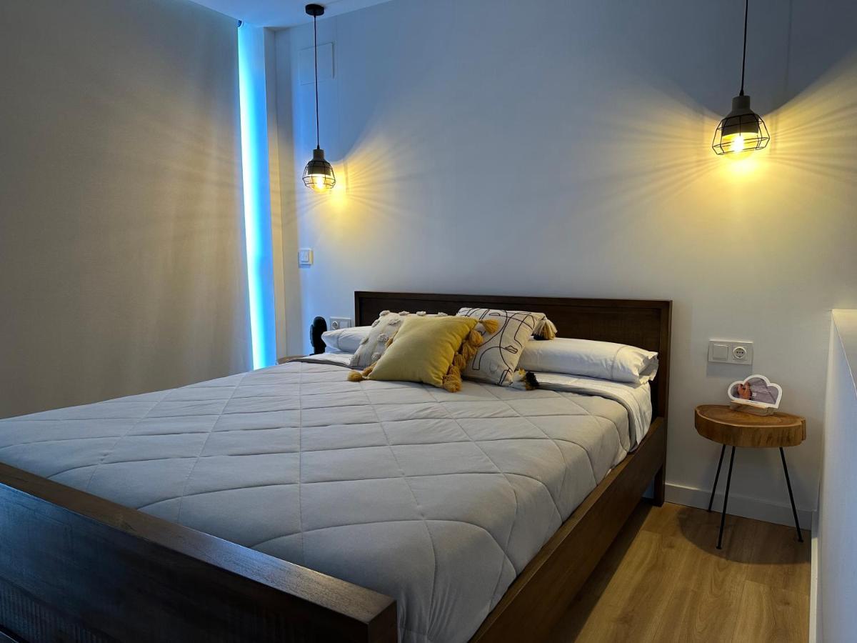 Apartamentos Bocairenthomes, En Pleno Centro De Bocairent, Con Pequena Piscina Y Parking Privado Exterior foto